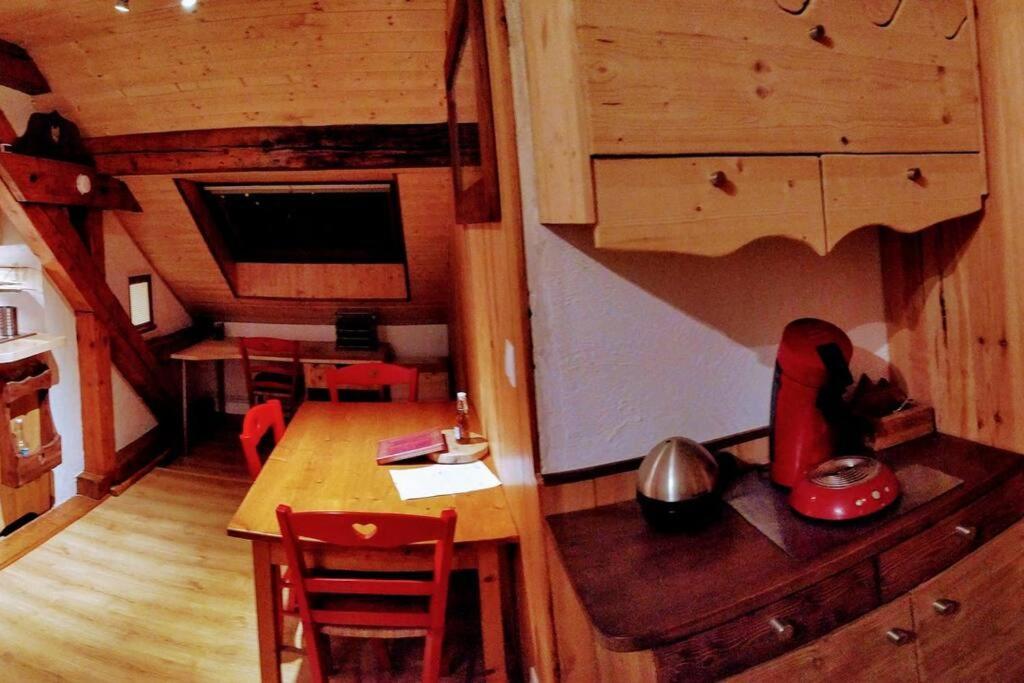 Mon Petit Appartement Montagnard Du Plateau Saint-Hilaire  Buitenkant foto